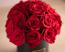 Load image into Gallery viewer, 2 DOZEN CLASSIC RED ROSES