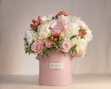 Load image into Gallery viewer, ELIZABETH