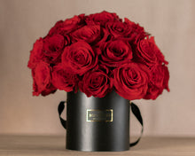 Load image into Gallery viewer, 2 DOZEN CLASSIC RED ROSES